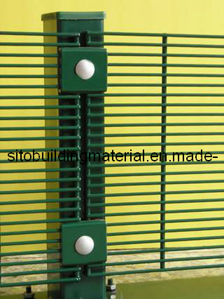 Airport Fence/Prison Fence/Welded Wire Mesh Fence/Fence Netting/Fence Panel