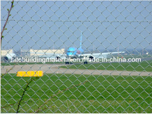 Galvanized Chainlink Fence/Sports Field Fence/ Chain Link Fence