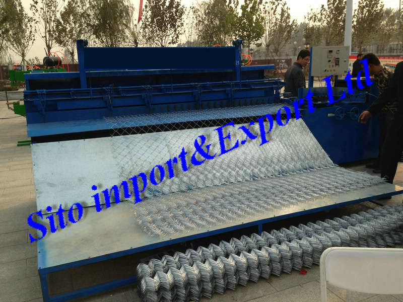 Wire Mesh Equipmentchainlink Fence Machine/Wire Mesh Fence Machine/Fence Netting Machine/Chailink Fence Equipment